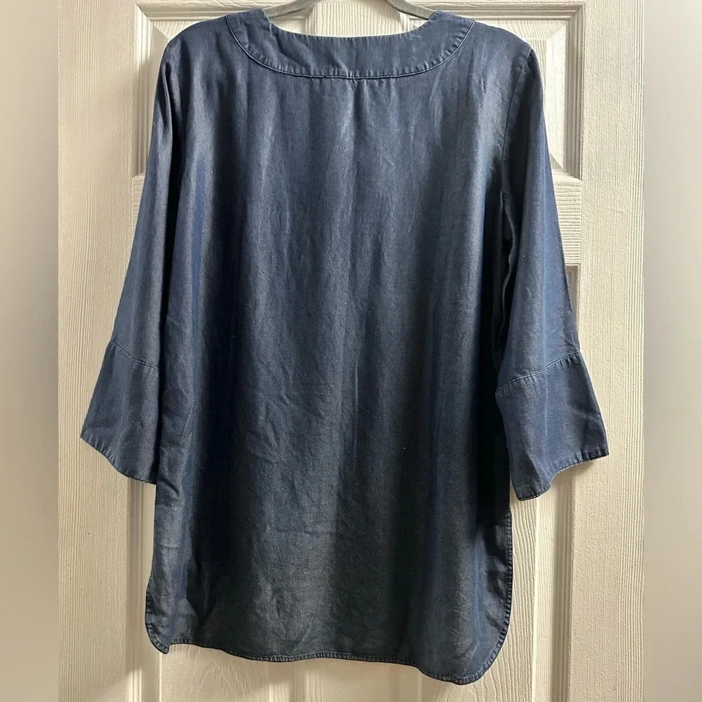 Ann Taylor split sides